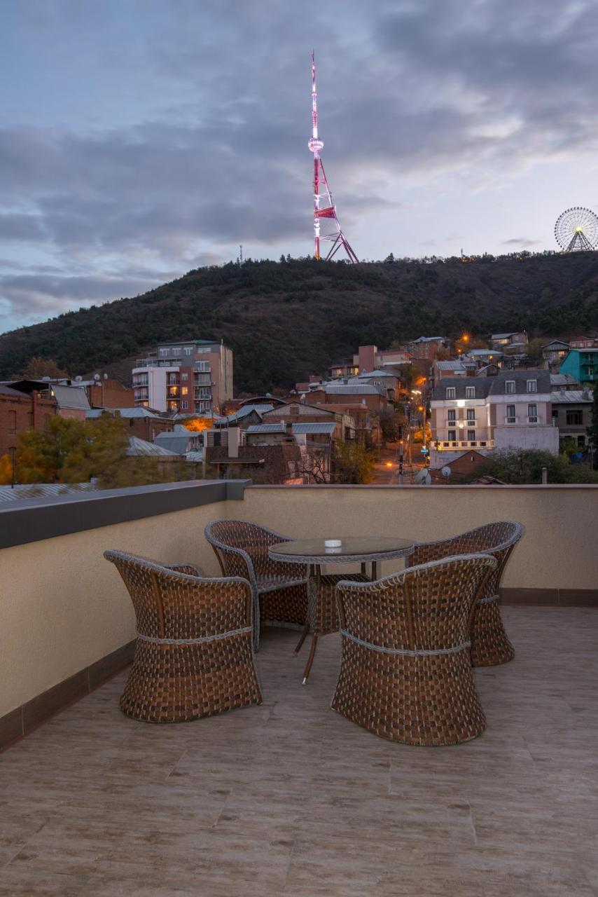 Veranova Hotel Tbilisi Exterior photo