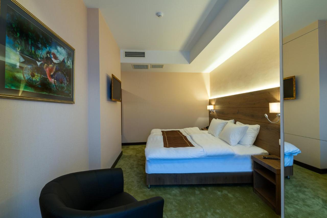 Veranova Hotel Tbilisi Exterior photo