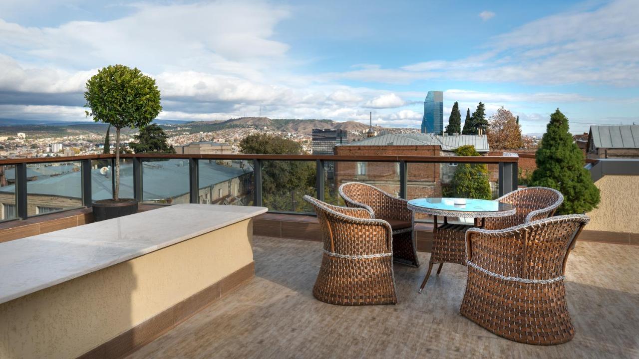 Veranova Hotel Tbilisi Exterior photo